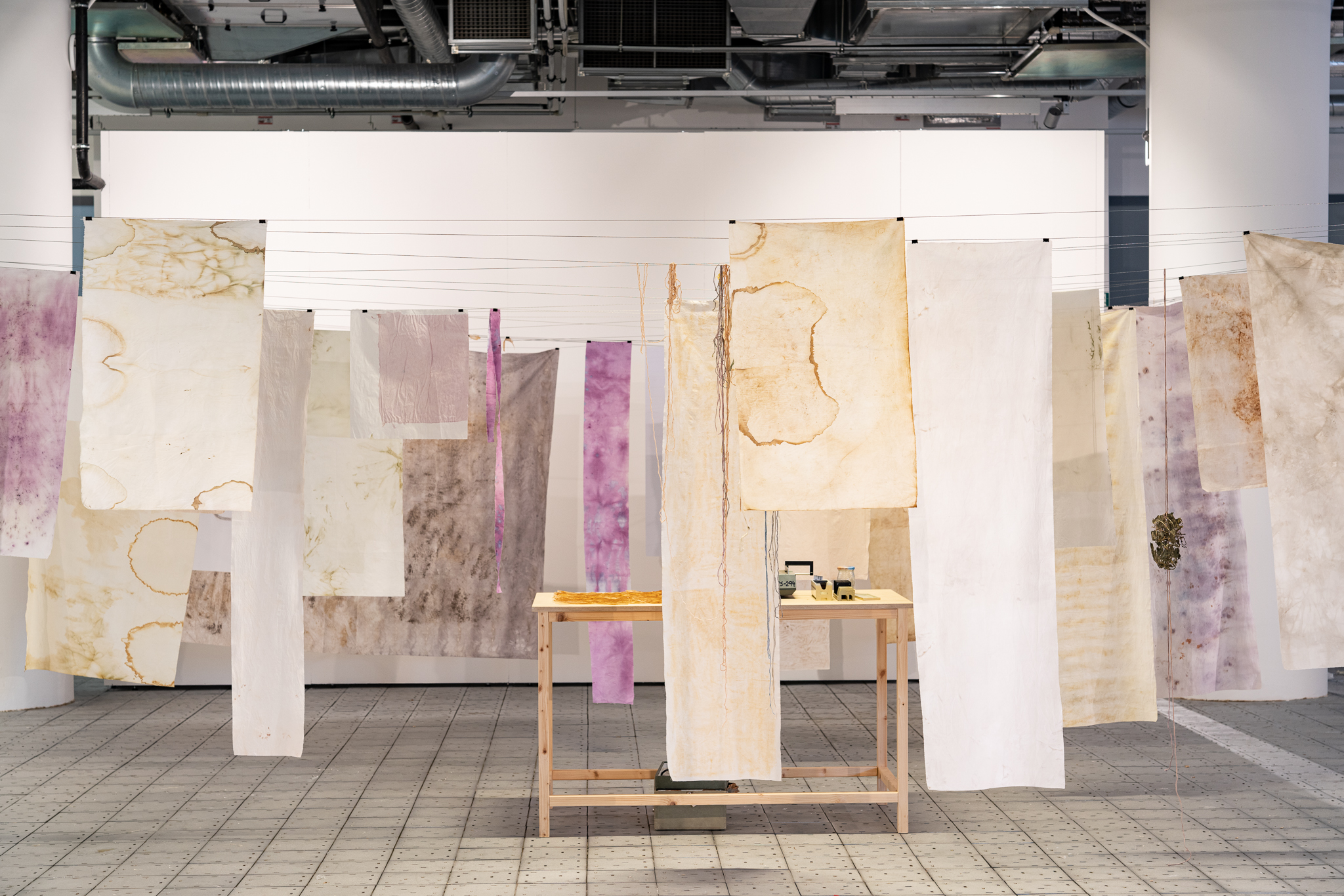 Zeměpláň / Earthspace, Nikola Brabcova a Karin Šrubařová , Foto: Dalibor Novotný