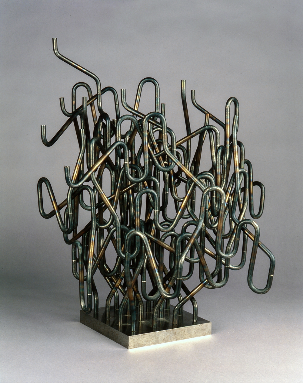 Radoslav Kratina, Variabilní křivky, 2000, kov železo, KGVU, inv. č. P 335