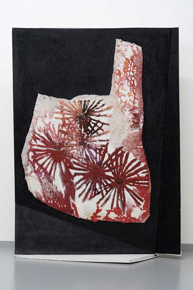 Petr Písařík, bez názvu, 2016-2017, kombinovaná technika, 168 x 120 x 30 cm, KGVUZ, inv. č. O-1385
